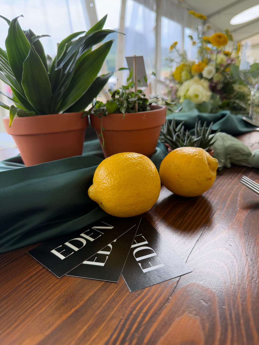 Paulina & Martin mediterrán Balatoni esküvője 4a