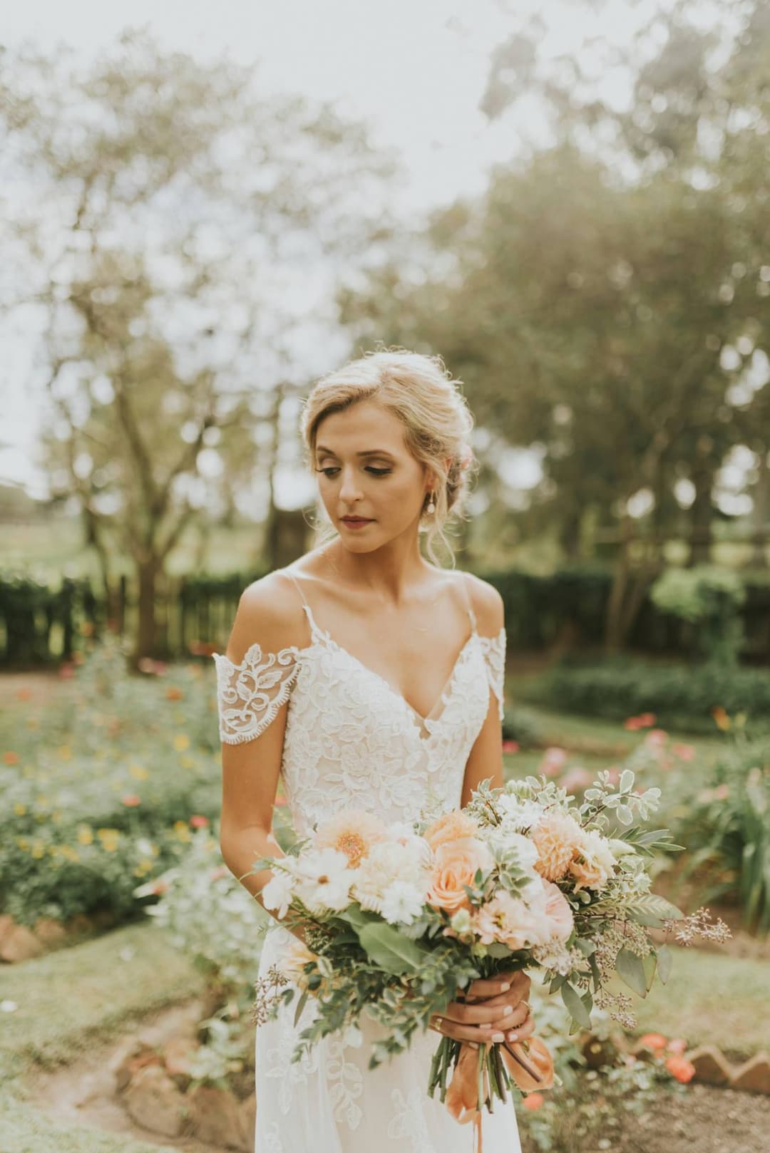 Viki & Márk romantikus kerti esküvője 6